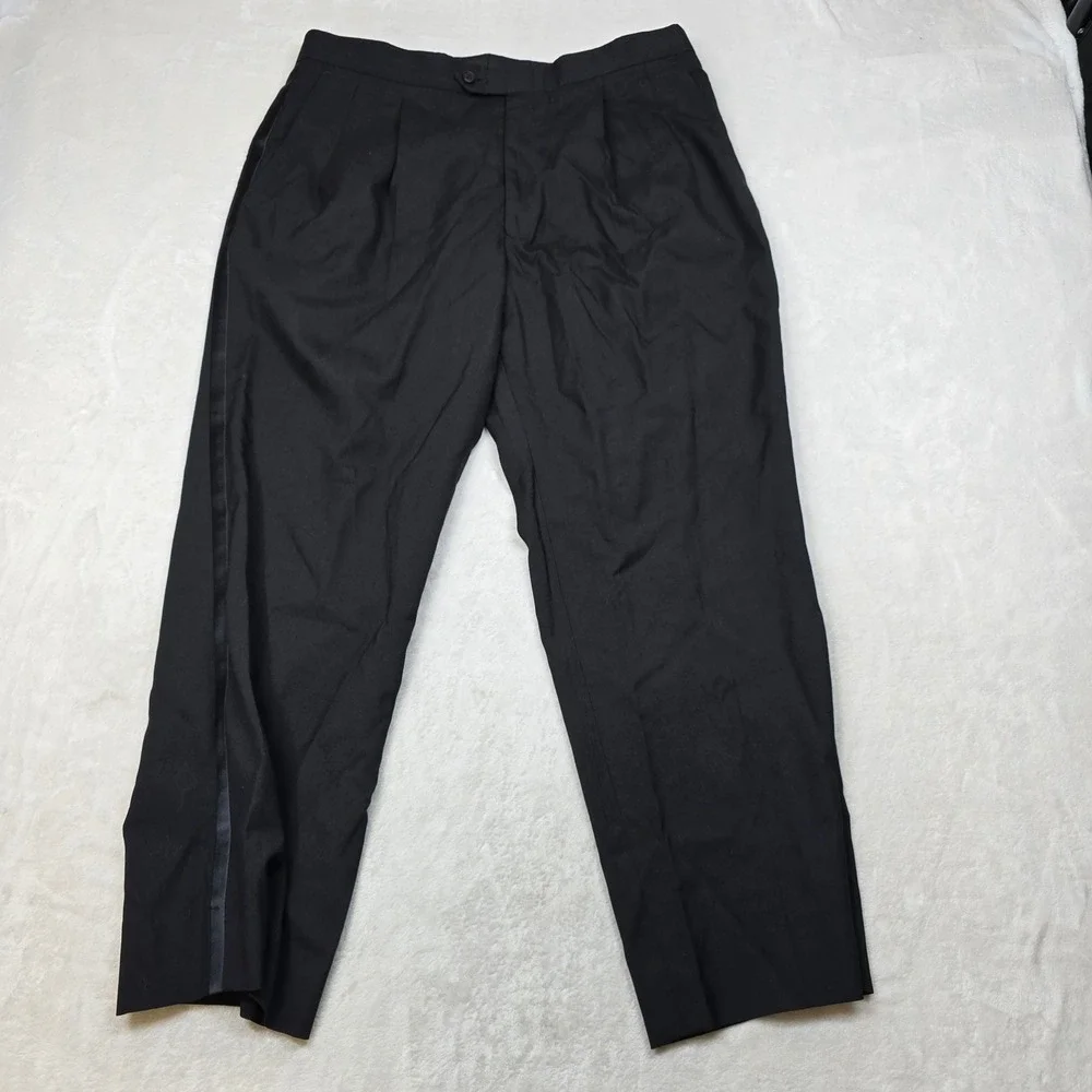Stafford Tuxedo Suit Mens 42R 2 Piece Pants 36x28 Black‎ Wool Classic Fit